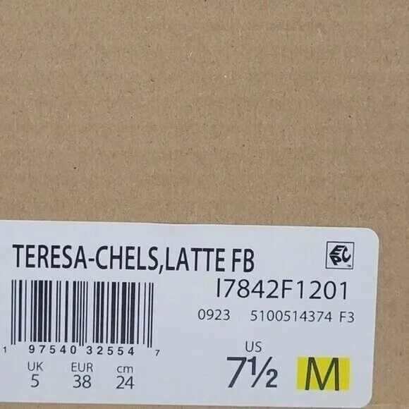 NWT Zodiac Womens Teresa Chelsea Boots 7.5M Chunky Platform Heel Boots