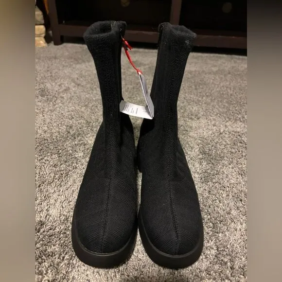 NWT CAMPER Tencel Thelma Boots. Size 37