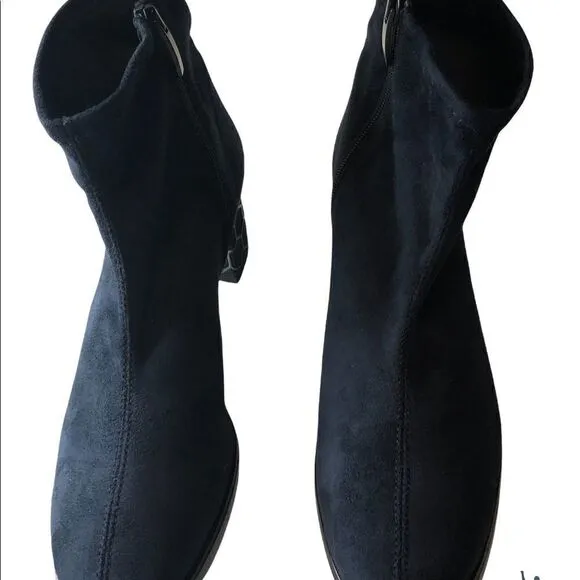 NWT Ron White Rapisardi collection. Odia boots.