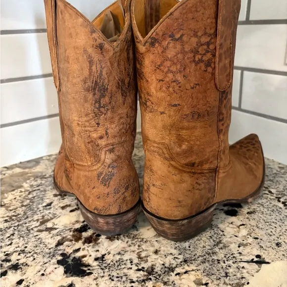 Old Gringo Leopardito YP boots. SZ 10