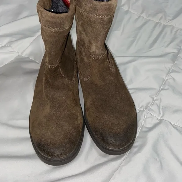 OLUKAI Brown Leather &quot;Kapa Moe&quot; Slouch Boots Suede Size 6 Women’s