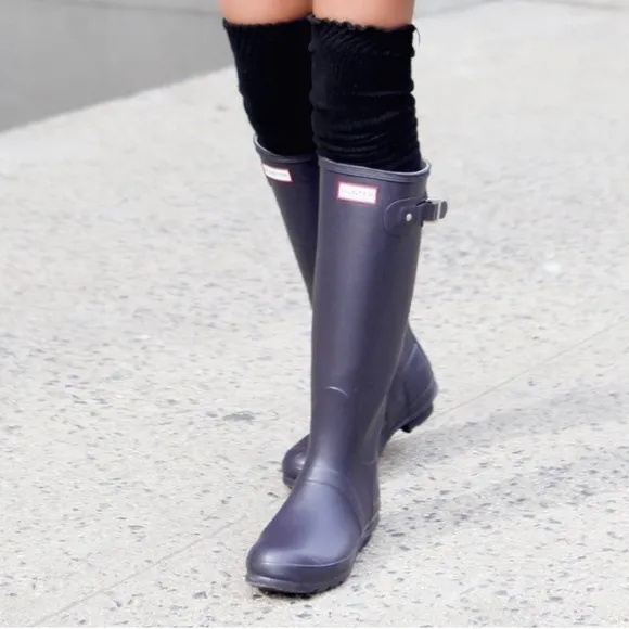 Original Tall Hunter Waterproof Rain Boots in Aubergine (dark purple) sz 8