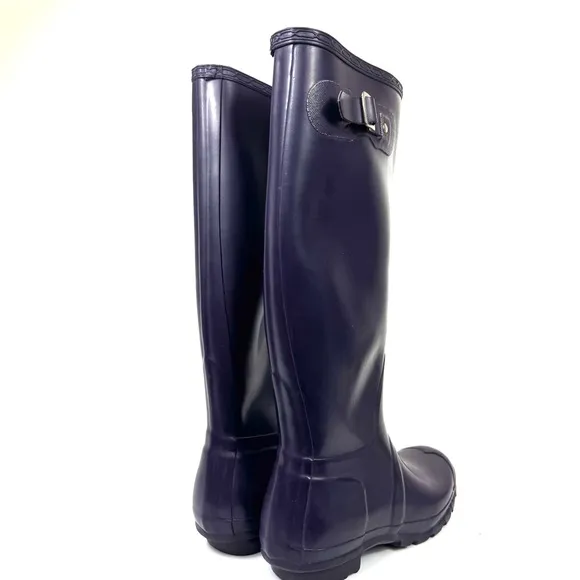 Original Tall Hunter Waterproof Rain Boots in Aubergine (dark purple) sz 8
