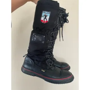 Pajar Canada Womens Snow Boots WATER PROOF Sherpa Lined Lace Up Toggle 8-8.5US