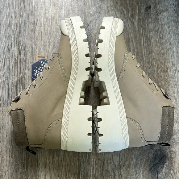 Palladium Pallabase Leather Low Cuff Ankle Boots Size Women 9