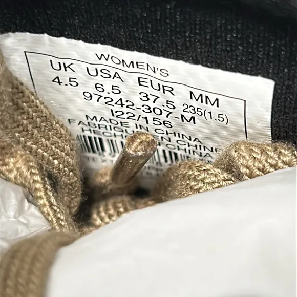 Palladium Revolt HI TX Tan and Black High-Top Boots - 6.5 NIB