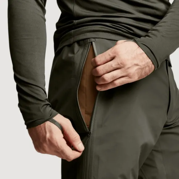 Pant Dew Point zip lock , Color Deep Lichen,GORE-TEX 3-layer with ripstop nylon