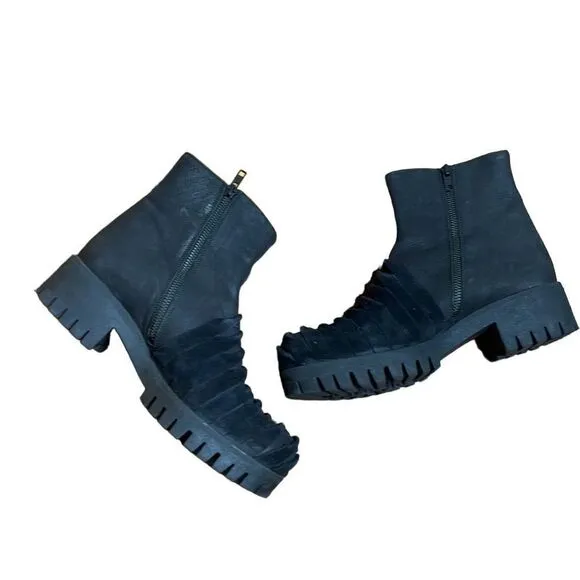 Papucei Black Leather And Suede ruffled chunky ankle boots steam punk goth 9
