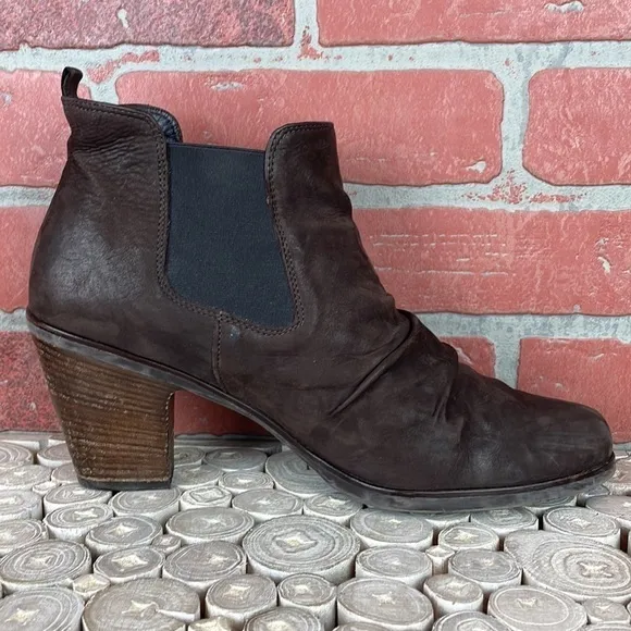 Paul Green Jano Brown Suede Chunky Heel Chelsea Slouchy Ankle Boots 9.5