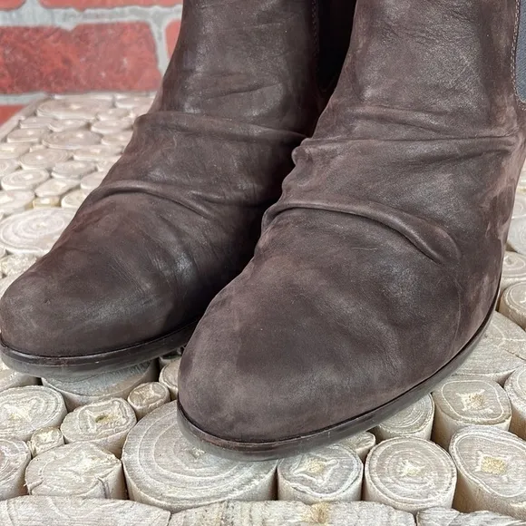 Paul Green Jano Brown Suede Chunky Heel Chelsea Slouchy Ankle Boots 9.5