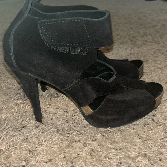 Pedro Garcia Charlie Women's Black Suede Peep Toe Cut Out Booties Size 40 1/2