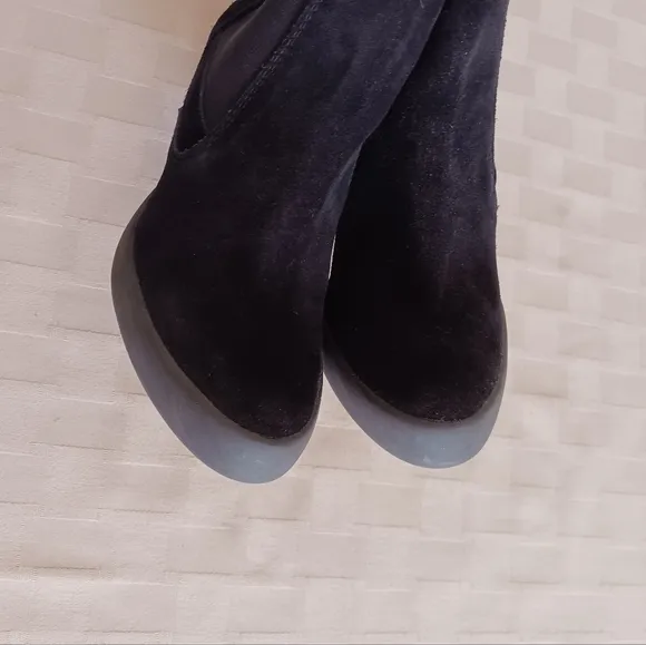 Pedro Garcia Suede Heeled Ankle Boots