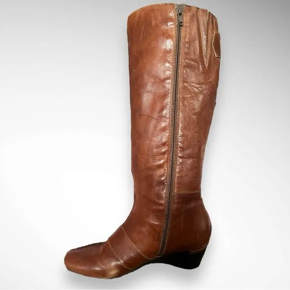 PIKOLINOS Women's Brown Leather Riding Boots With Low Wedge Size 41 | EUC