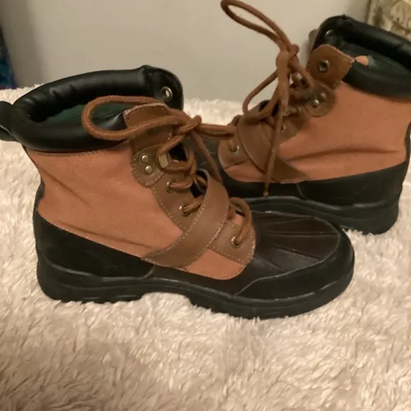 Polo by Ralph Lauren Boys  COLBEY Boots Sz 5