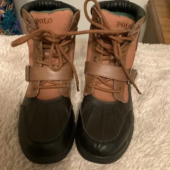 Polo by Ralph Lauren Boys  COLBEY Boots Sz 5