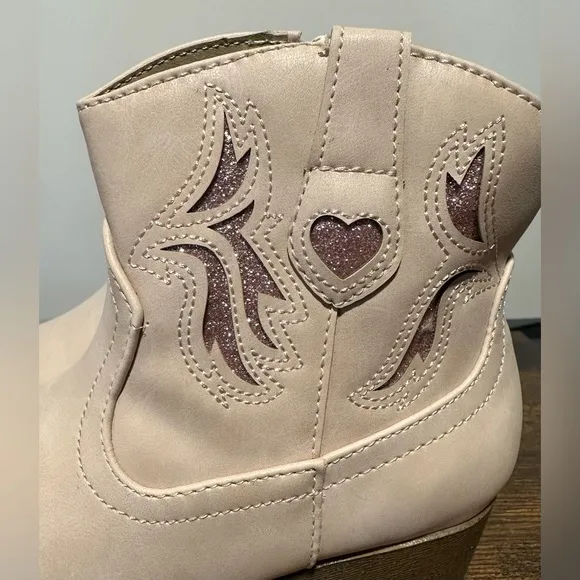 Pop  Girls Blush Sutton Block Heel Cowboy Boots NWT Various Sizes