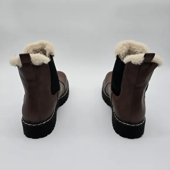 Portland Boots Womens 9.5 Brown Faux Fur Leather Chelsea Helena Lug Slip On