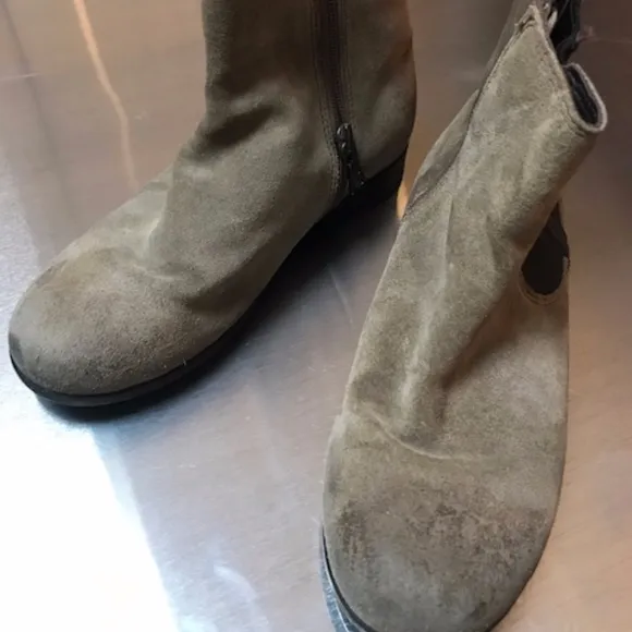 Prada kids boots suede 31