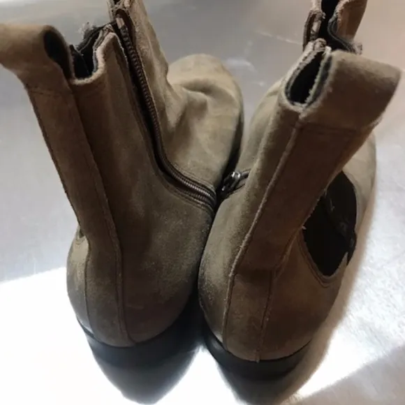 Prada kids boots suede 31