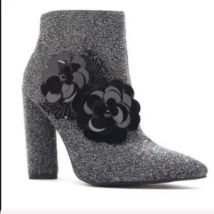Qupid Silver floral ankle boots