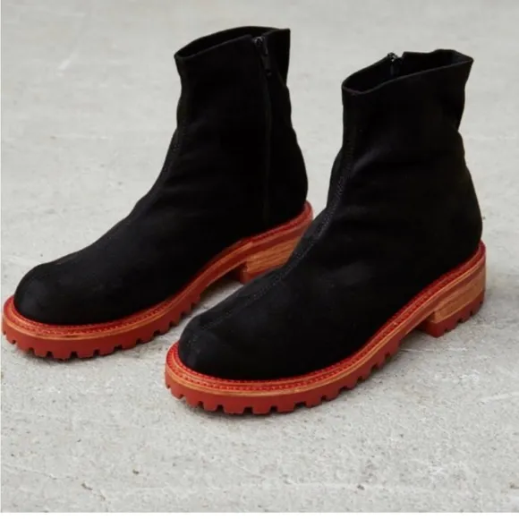 RACHEL COMEY Plank boots black soft shell with maroon sole 7.5
