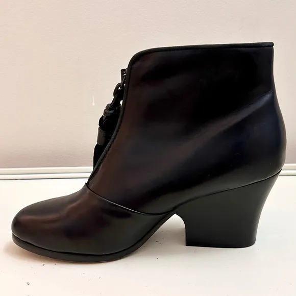 Rag &amp; Bone Darcy Black Leather Tassel Ankle Boots size 7.5