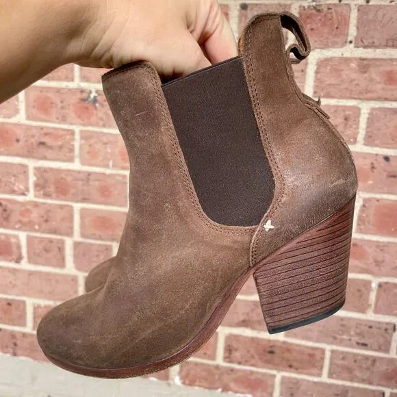 Rag &amp; Bone Devon Waxed Leather chunky heel ankle boots Booties Black Size 38.5 8