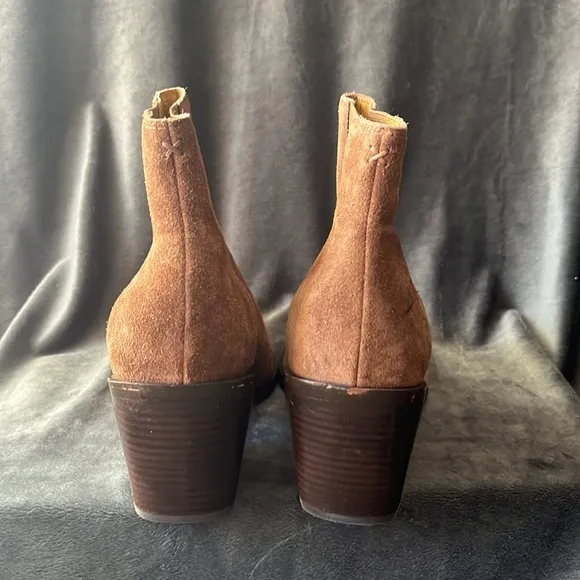 RAG &amp;  BONE RAG AND BONE WOMEN’S SZ 11 BROWN HEELED BOOTS NWT