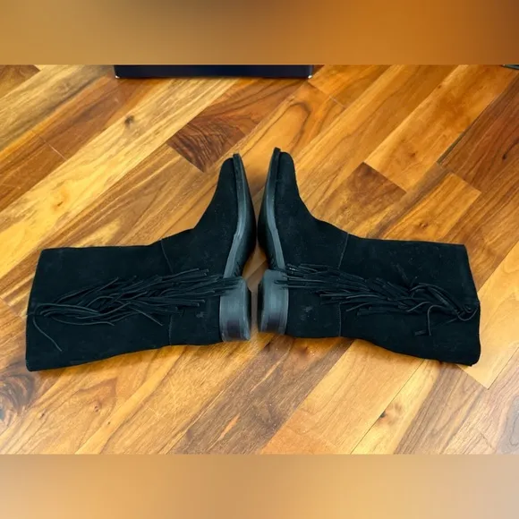 Ralph Lauren big girl size 4 suede boots, NEW