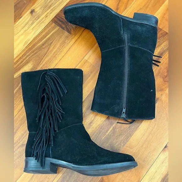 Ralph Lauren big girl size 4 suede boots, NEW