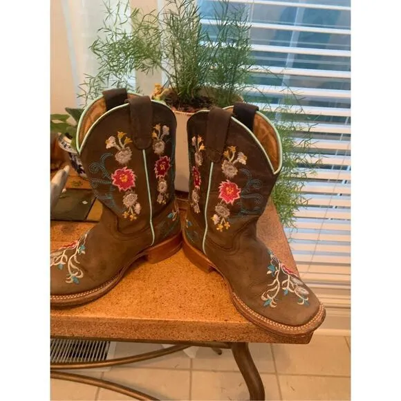 Red Hawk Boot Company 3301 BOUQUET Child’s Boots