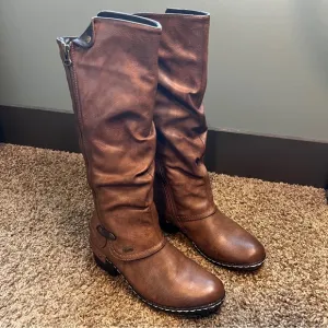 Rieker Brown Riding Boots with Sherpa Lining, Size 6 US or Size 37 EU