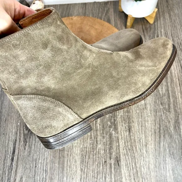 *Robert Wayne | Jacob Suede Ankle Zip Boots Size 10D