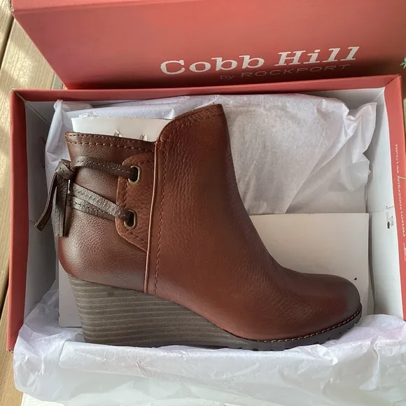ROCKPORT COBB HILL LUCINDA LEATHER WEDGE TIE BACK ANKLE BOOTIES NWT SZ 7.5