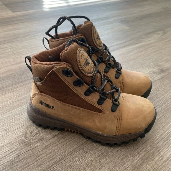 Rocky Kids Boots in Brown and Black