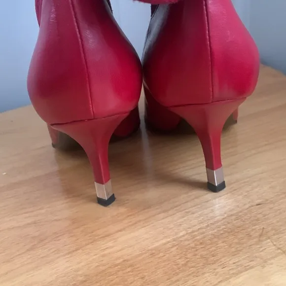 Rodolphe Menudier Red Leather High Heeled Stiletto Boots GUC Size 38 EU 7 US