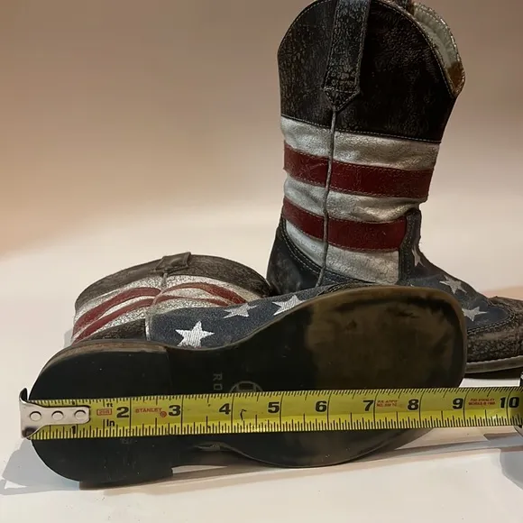 Roper Cowgirl boots, USA flag size 3 used in a great condition