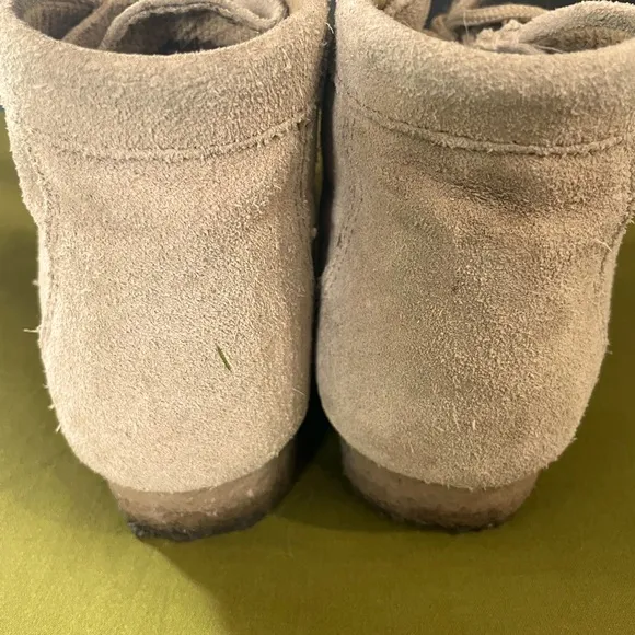 Roper Kids Unisex Gum Sticker Sand Suede Ankle Boots