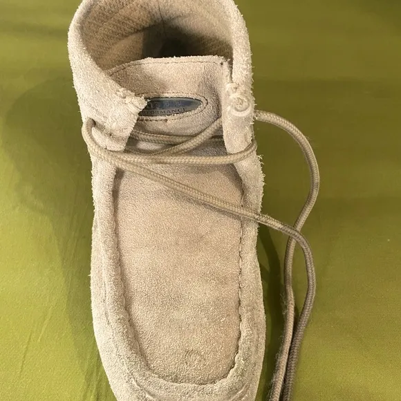 Roper Kids Unisex Gum Sticker Sand Suede Ankle Boots