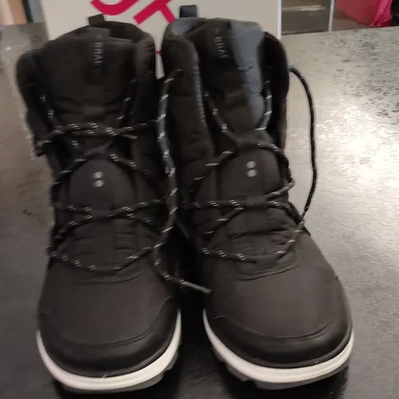 Ryka Black Rain &amp; Snow Boots with High-Top Design