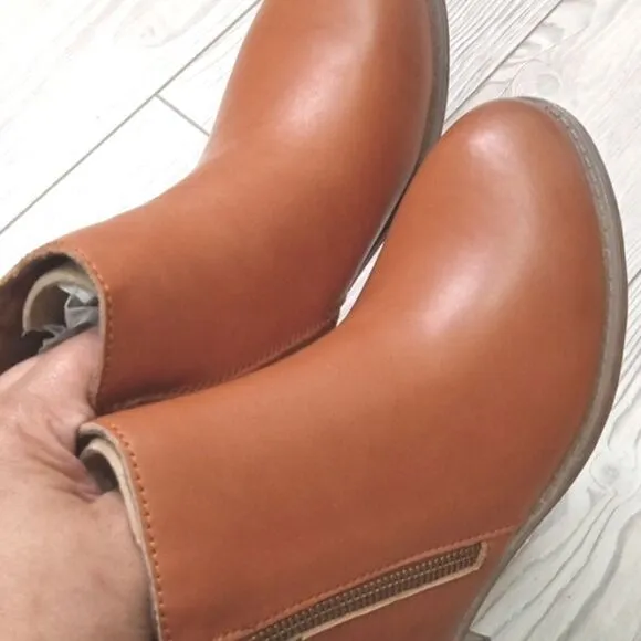 (S-3532)  Jeossy Women's Ankle Boots Thick Heel Sz 6