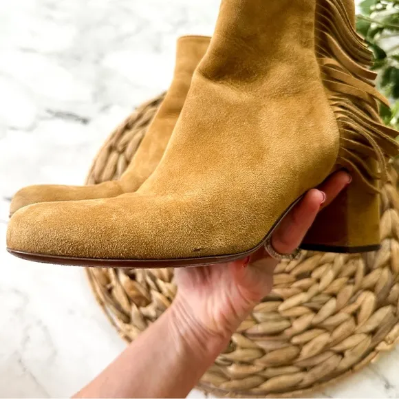 Saint Laurent Womens Tan Suede 'BABIES' Fringed Heel Ankle Boots, sz. 37/US 6.5