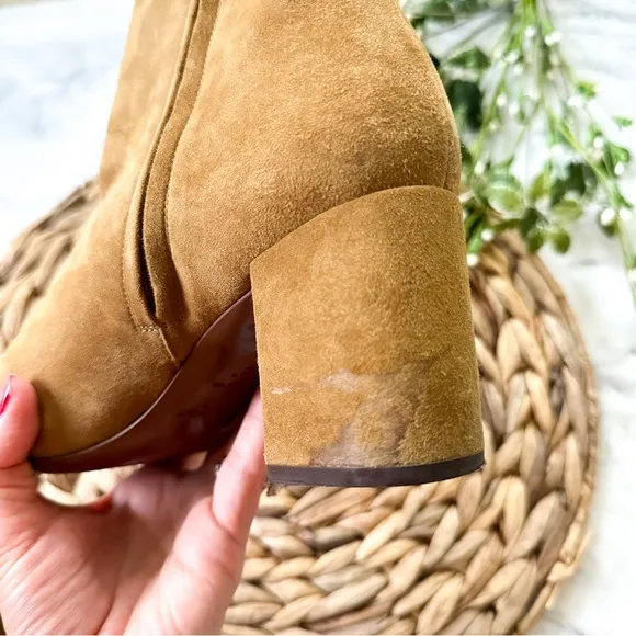 Saint Laurent Womens Tan Suede 'BABIES' Fringed Heel Ankle Boots, sz. 37/US 6.5
