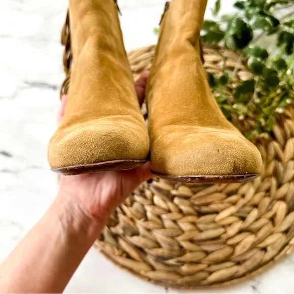 Saint Laurent Womens Tan Suede 'BABIES' Fringed Heel Ankle Boots, sz. 37/US 6.5