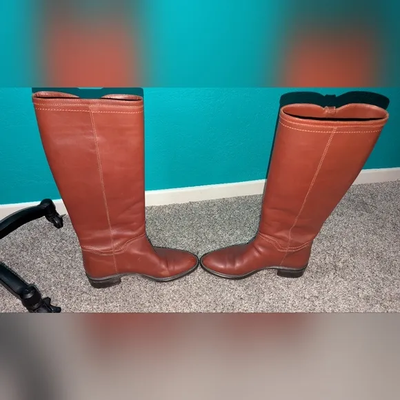 Salvatone Ferragamo Women's Brown Leather Riding Boots