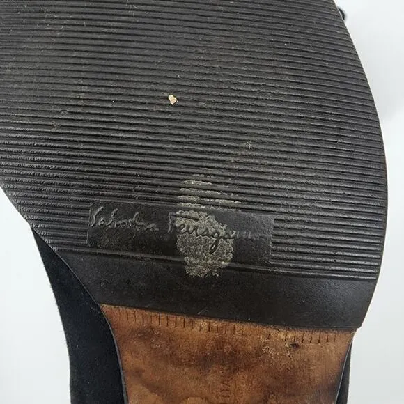 Salvatore Ferragamo Pull On Black Suede Ankle Booties Boots Size 9.5 AA