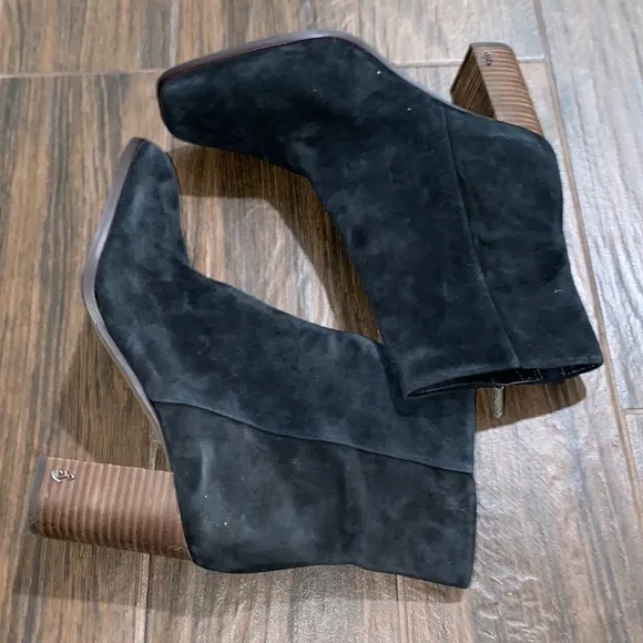 Sam Edelman black faux suede block  square toe  boots
