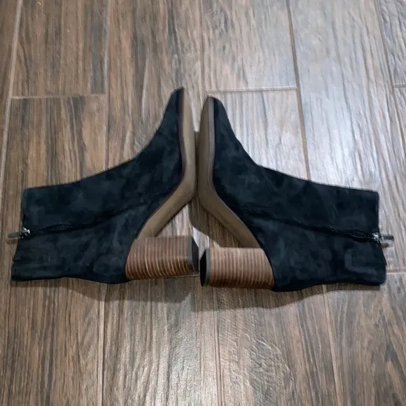 Sam Edelman black faux suede block  square toe  boots