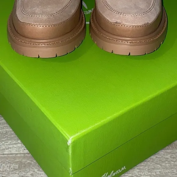 Sam Edelman Boots Size 8 Zips up Front Suede Brand New in Box
