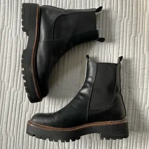Sam Edelman Laguna boots